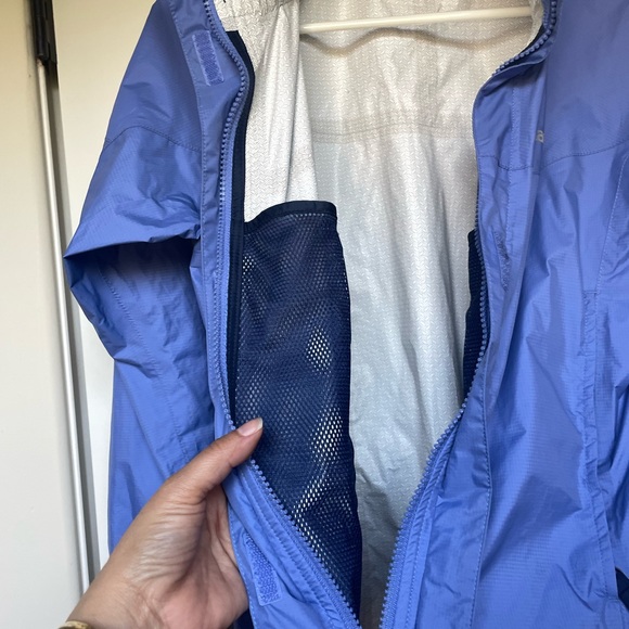 Marmot rain jacket (YL) - Picture 2 of 4